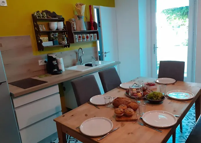 Esprit Bistrot / Rent4Night Grenoble