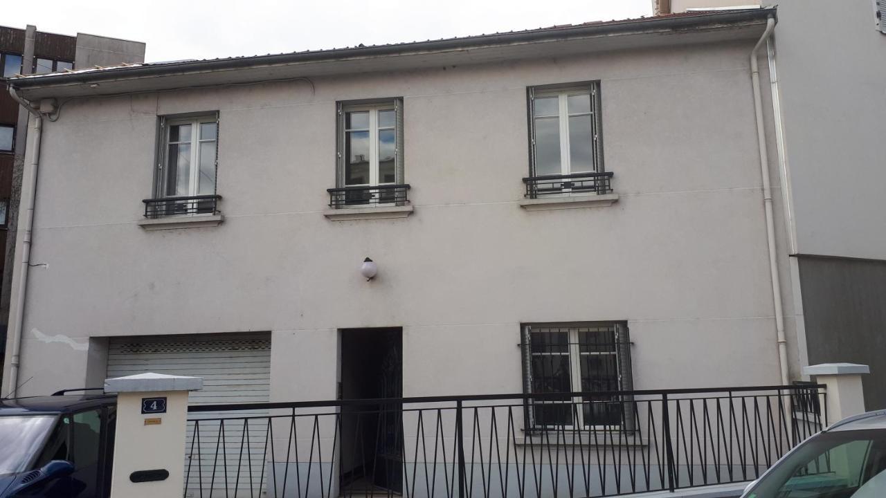 Esprit Bistrot / Rent4night *